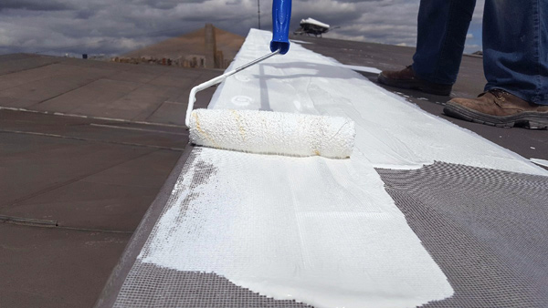 Нанасяне на Хидрозол® Hydro Roof Нанасяне на Хидрозол® Hydro Roof