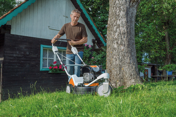 Мултифункционални бензинови косачки STIHL Мултифункционални бензинови косачки STIHL