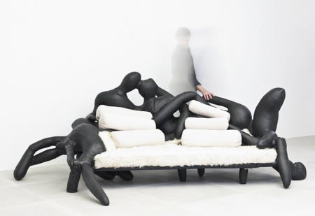 10 странни дизайна на мебели, вдъхновени от човешкото тяло