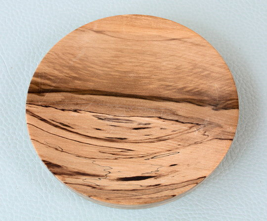  Ефектен стенен часовник от дървена чиния