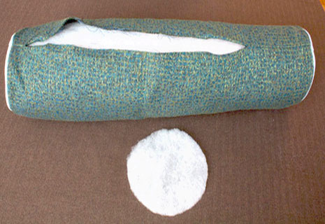  Удобни възглавнички за канапето от... хавлиени кърпи