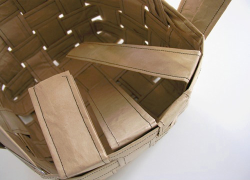Ефектна хартиена кошница за аксесоари
