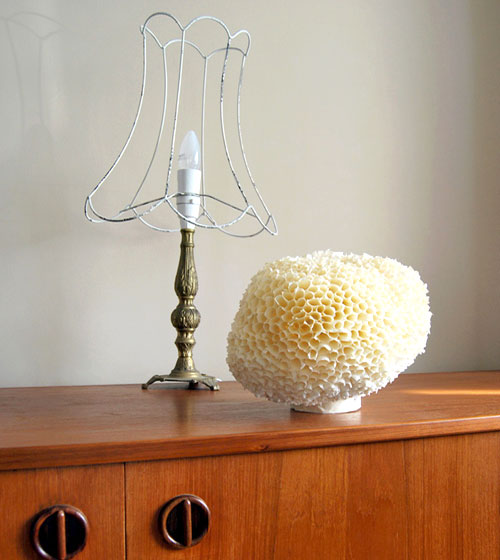 Лампа-сюнгер от хартиено тиксо