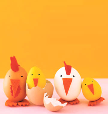 Великденски забавни фигурки от яйца