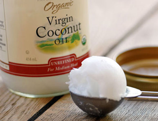 13 употреби на кокосовото масло в грижа за дома