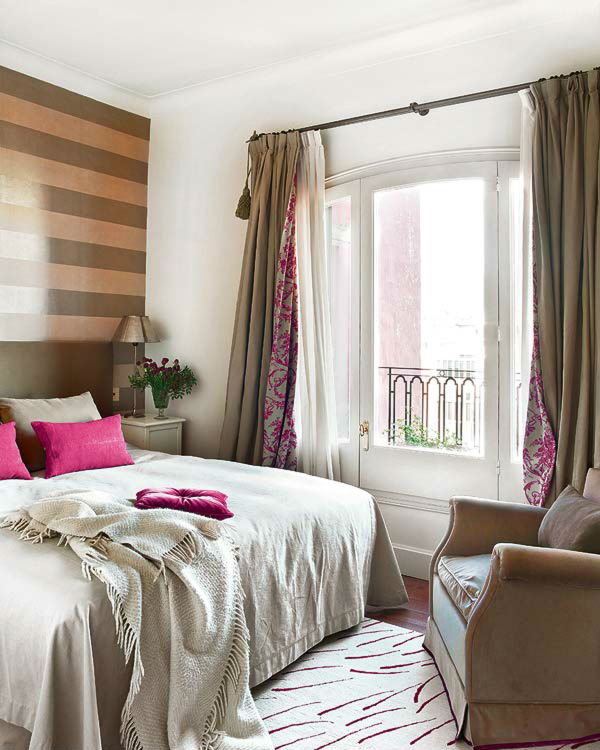 Как да обзаведете стилна и романтична спалня в бежово-кафяво